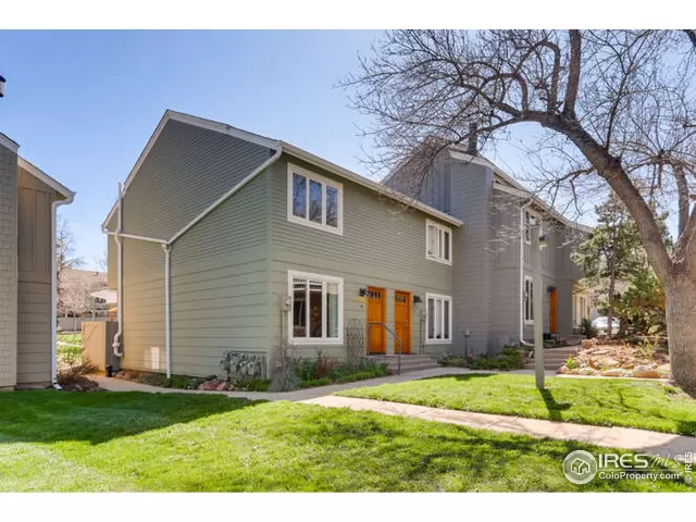 MLS: 910862 Condo For Sale