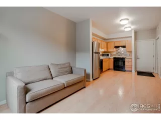 Photo #3: 910882 Listing 