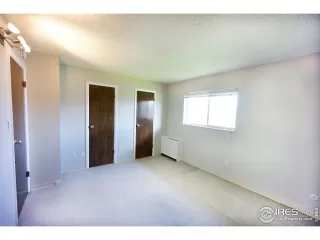 Photo #5: 910887 Listing