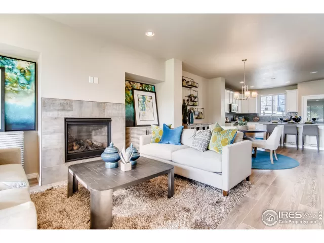 MLS: 911037 Condo For Sale