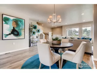 Photo #4: 911037 Listing