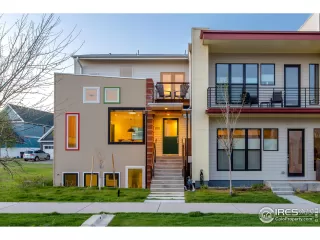 Photo #1: 911042 Listing