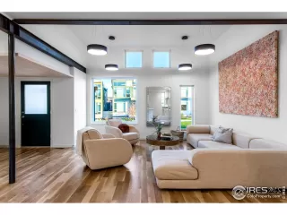 Photo #3: 911042 Listing