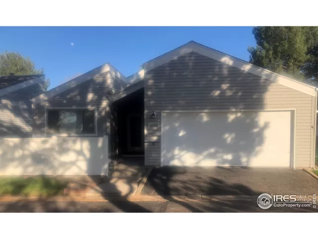 MLS: 911075 Condo For Sale