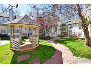 Photo #2: 911087 Listing 