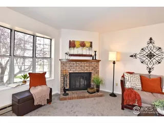 Photo #4: 911087 Listing 