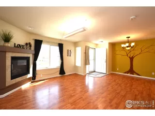 Photo #6: 911133 Listing