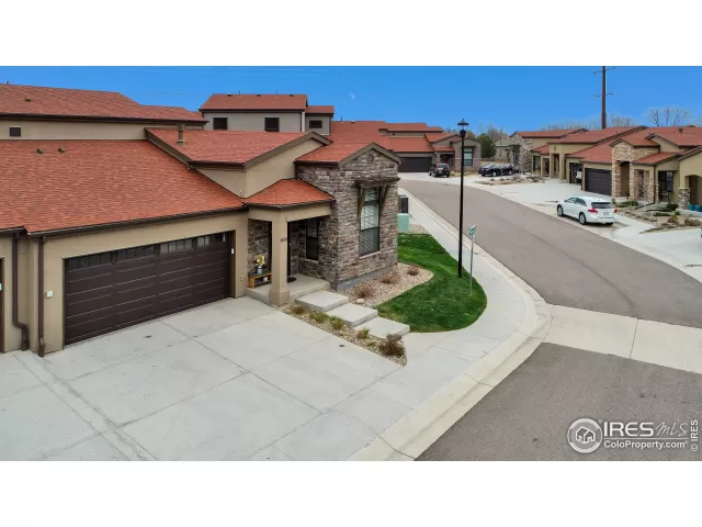 MLS: 911169 Condo For Sale