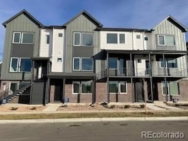 MLS: 9111796 Condo For Sale