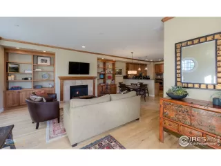 Photo #3: 911210 Listing