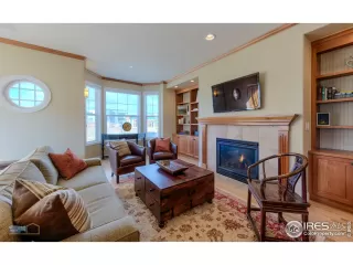 Photo #4: 911210 Listing