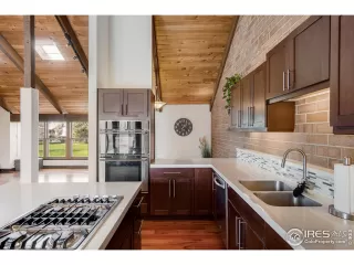 Photo #1: 911250 Listing