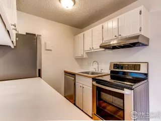 Photo #6: 911252 Listing