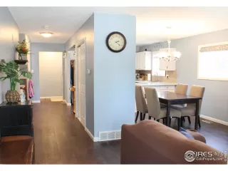 Photo #2: 911262 Listing