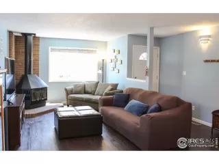 Photo #4: 911262 Listing