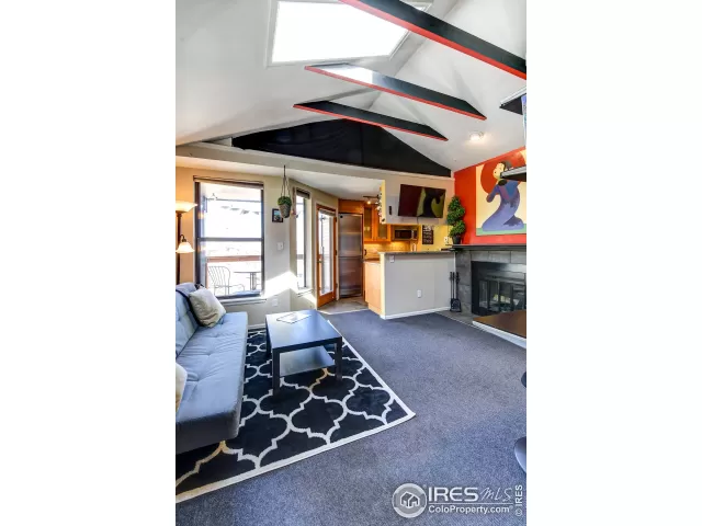 MLS: 911273 Condo For Sale