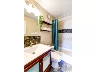 Photo #4: 911273 Listing