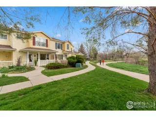 Photo #3: 911320 Listing