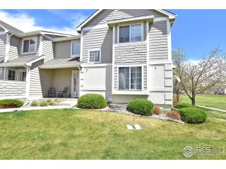 Photo #2: 911380 Listing