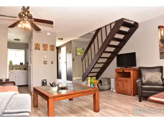 Photo #2: 911430 Listing