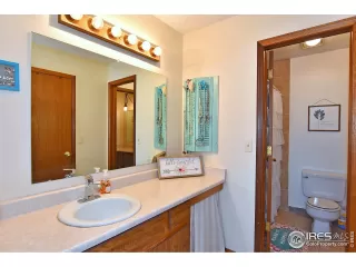 Photo #6: 911463 Listing