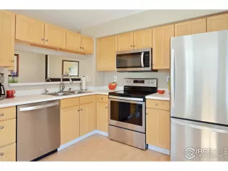 Photo #2: 911466 Listing