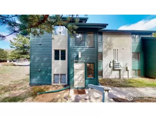 Photo #2: 911474 Listing