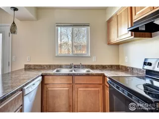 Photo #1: 911528 Listing