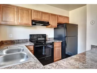 Photo #2: 911528 Listing