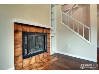 Photo #5: 911528 Listing