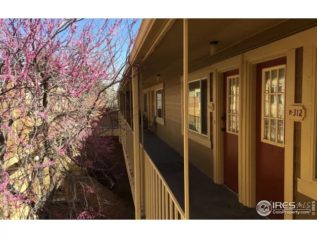 MLS: 911619 Condo For Sale