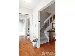 Photo #4: 911634 Listing 