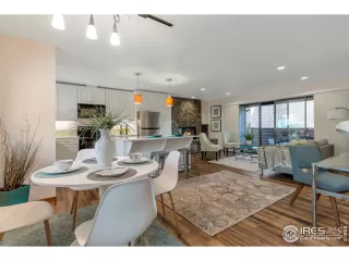 Photo #2: 911695 Listing 