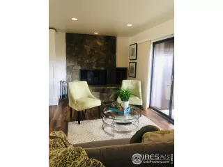 Photo #6: 911695 Listing 