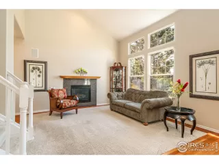 Photo #4: 911752 Listing