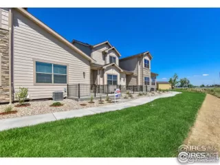 Photo #2: 911771 Listing