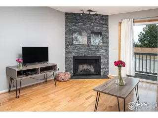 Photo #3: 911777 Listing 