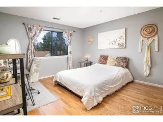 Photo #5: 911777 Listing 