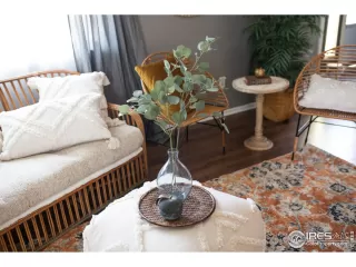 Photo #4: 912055 Listing