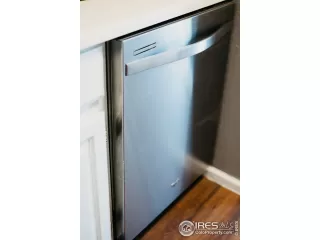 Photo #6: 912055 Listing