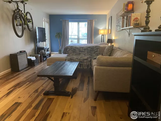 MLS: 912081 Condo For Sale