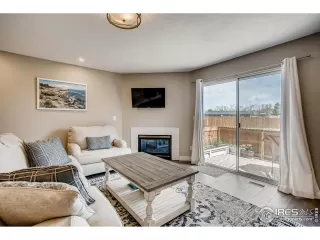 Photo #2: 912087 Listing