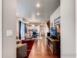 Photo #3: 912107 Listing 