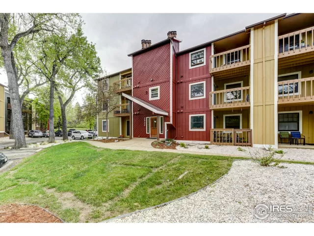 MLS: 912147 Condo For Sale