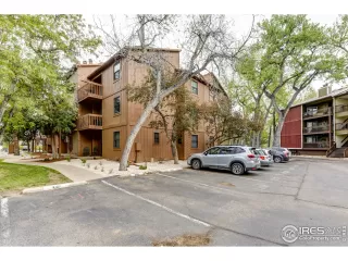 Photo #2: 912147 Listing