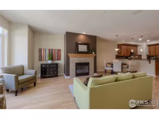 Photo #4: 912233 Listing