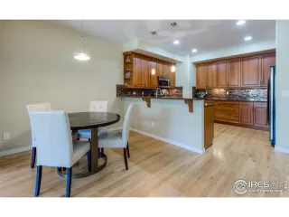 Photo #6: 912233 Listing