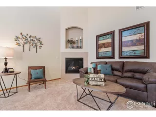 Photo #6: 912277 Listing