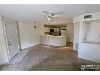 Photo #2: 912312 Listing