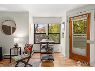 Photo #4: 912370 Listing 